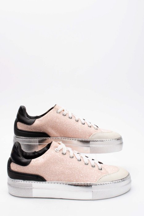 No. 21 - Sneakersy - Rozmiar: Shoes / EU 37