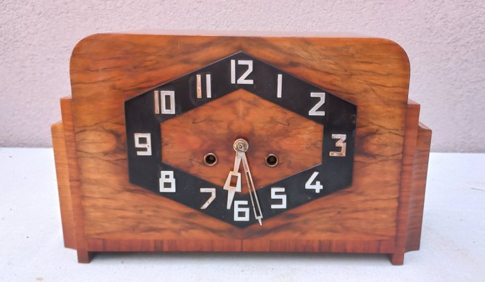 Reloj de la Escuela de Ámsterdam - Art Déco - Madera - 1920-1930