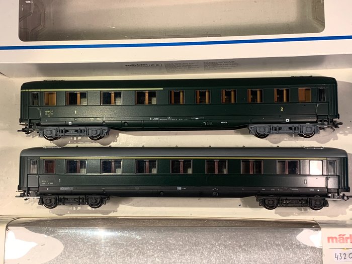 Märklin H0 - 43207/43228 - 模型客運火車 (2) - 2節D-train轎廂車廂 - ÖBB, SNCF