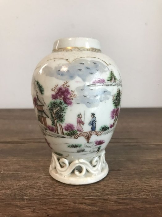 Vase - Porcelain - China - Qianlong (1736-1795)  (No Reserve Price)