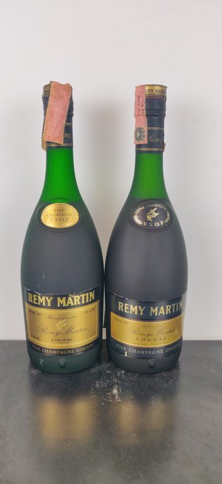 Rémy Martin - Fine Champagne Cognac VSOP  - b. 1980er Jahre - 70 cl - 2 flaschen