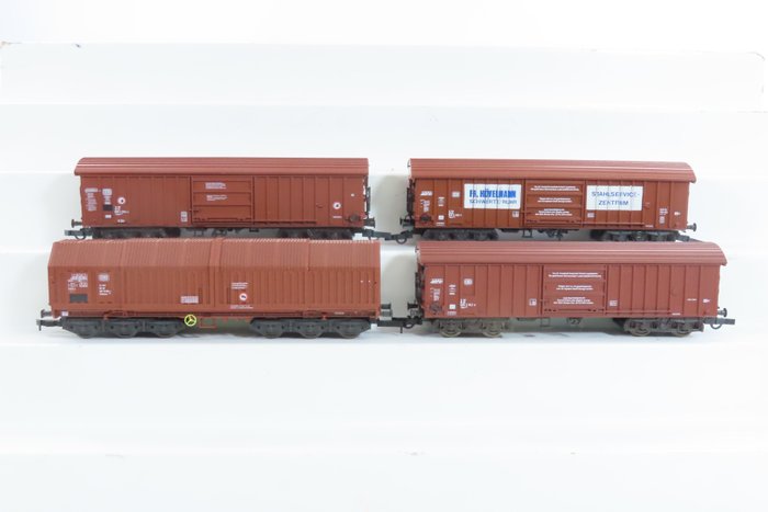Roco H0 - 46210/4394A - Modellbahn-Güterwagen (4) - 3 vierachsige Schwenkdachwagen und 1 sechsachsiger Teleskopwagen - DB