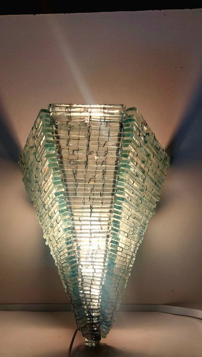 Candeeiro de parede - luminária de parede feita de vidro