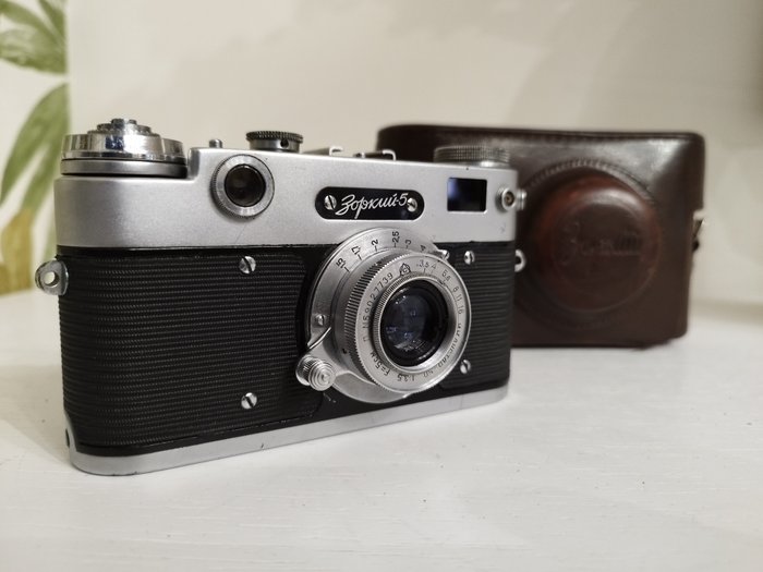Zorki 5 + industar Pienikokoinen analoginen kamera