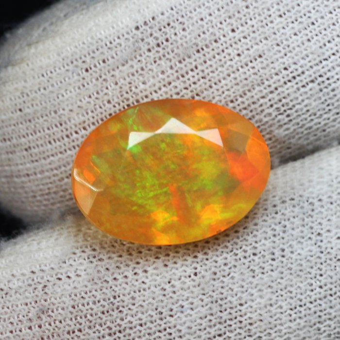 Orange Opal - 4.41 ct
