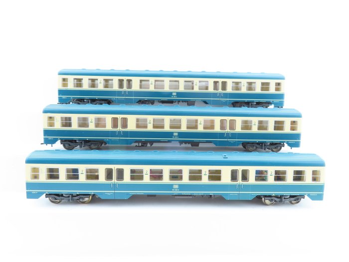 Fleischmann H0 - 4436 - 模型客運火車 (3) - 4 軸中間車廂 BR 614 - DB