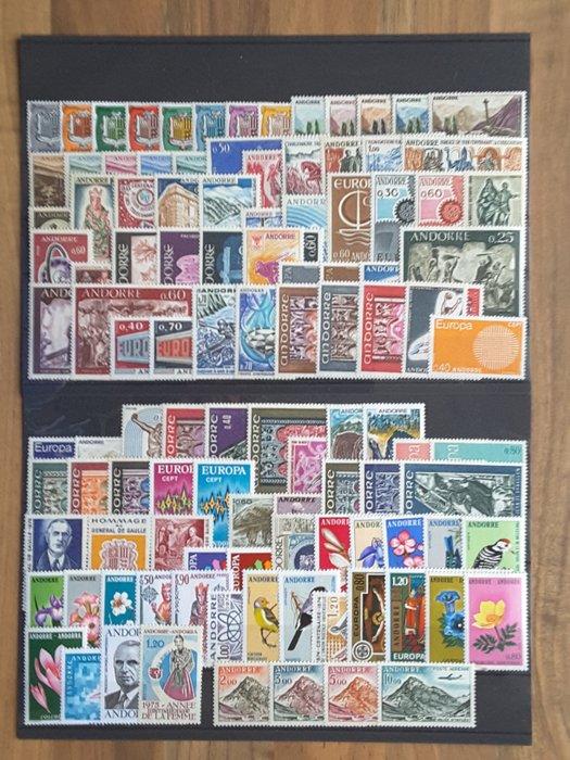 安道爾 1961/1975 - 15 年整年的現行郵票和航空郵票，不包括未發行的郵票 - Yvert 153A à 250, PA 5 à 8