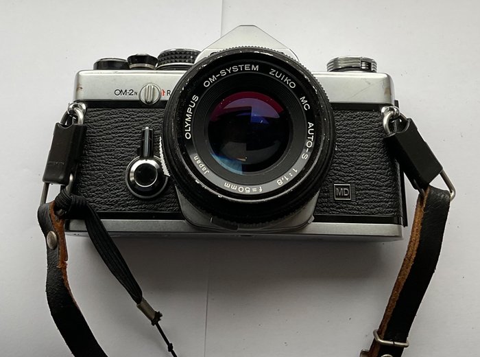 Olympus OM 2 + Om-System Zuiko MC  Auto -S 1: 1,8 lens f = 50 mm Reflekskamera med enkelt linse (SLR)