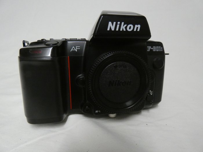 Nikon F801s | Analoginen kamera