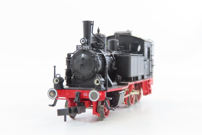 Fleischmann H0 - 4070K - Locomotivă pe cărbuni (1) - BR 70 - DB