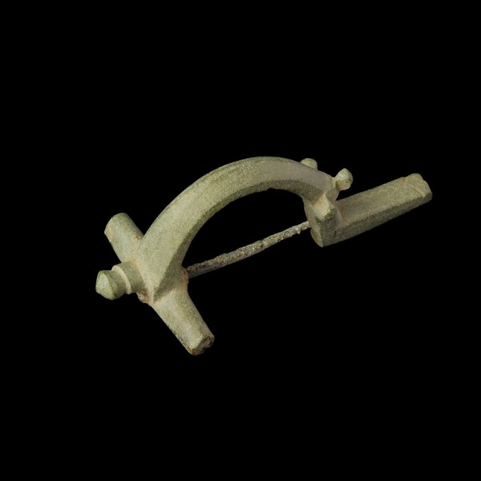 Forntida romersk, imperiet Brons - tidig Imperial Bow Fibula  (Utan reservationspris)