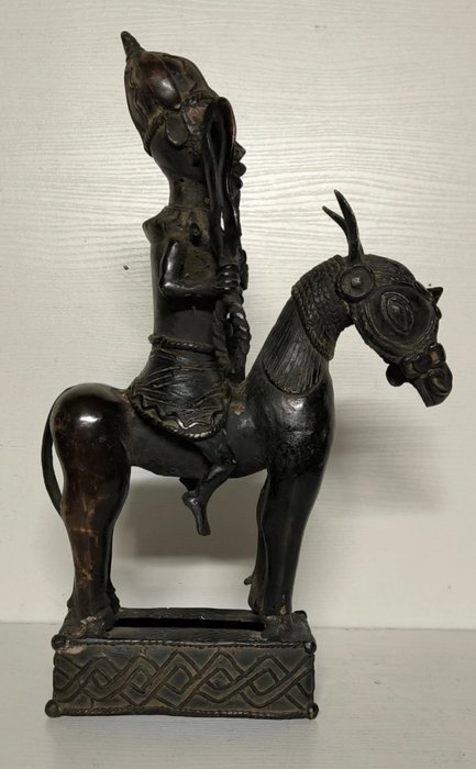 騎士 - Yoruba - 尼日利亞  (沒有保留價)