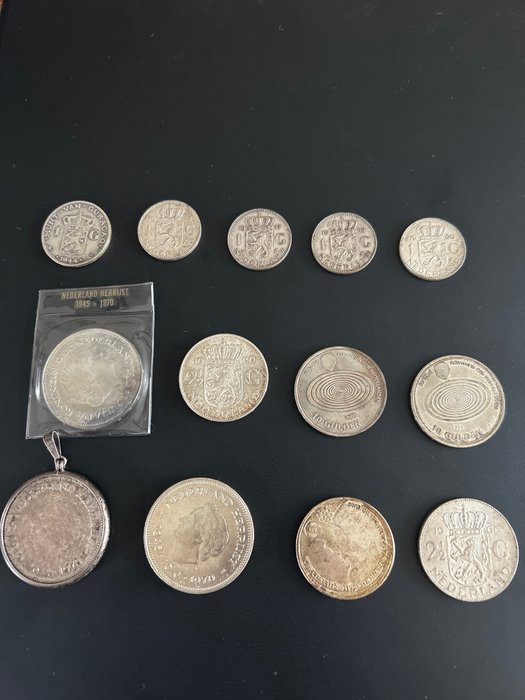 Netherlands. Lot of 13 coins, various years (1944/2000)  (No Reserve Price)