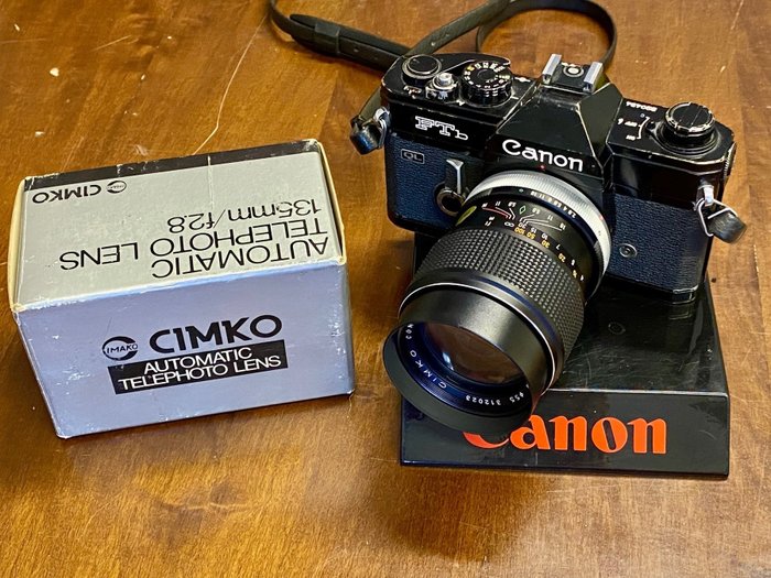 Canon FTB QL + 135mm f 2,8 Analoge camera