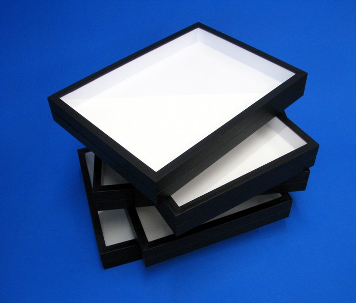 Caja de objetos con cristal. Garra - -- - 30 cm - 5.4 cm - 40 cm -  (5)