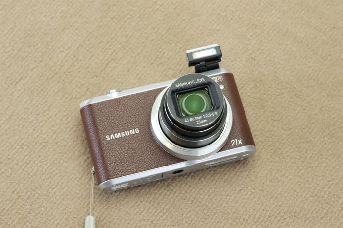 Samsung WB350F, Touchscreen, 21x zoom, Wifi, Retro Digitalkamera
