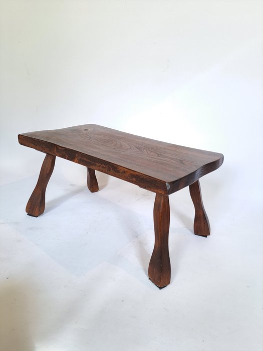 Stolik boczny - stół z pnia drzewa - Drewno