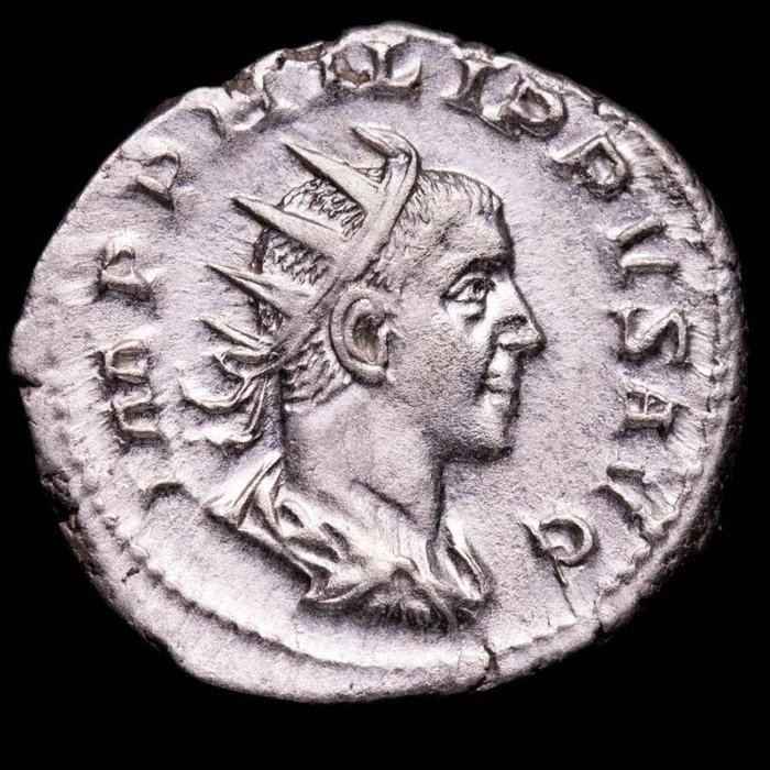 Empire romain. Philippe Ier (244-249 apr. J.-C.). Antoninianus Minted in Rome, AD 249. LIBERALITAS AVGG III  (Sans Prix de Réserve)