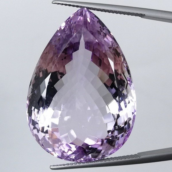 紫水晶 - 84.60 ct