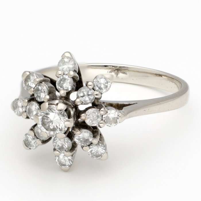 Gyűrű - 18 kt. Fehér arany Gyémánt 