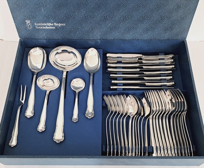 Koninklijke Begeer Voorschoten - Cutlery set (42) - cutlery for 6 persons in original cassette - Silverplate