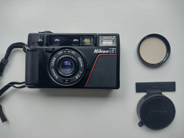 Nikon L35 AF Fotocamera analogica