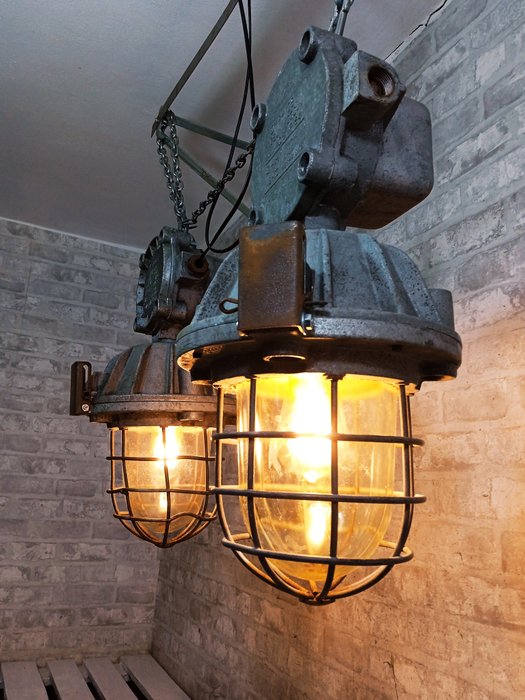 ZAOS - 掛燈 (2) - Zaos - 吊燈 (2) - 復古工廠燈 OMP 125 - 合金, 玻璃, 鋁, 鋼, 陶瓷