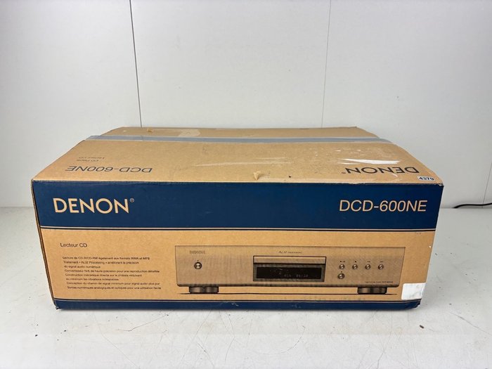 Denon - DCD-600NE - *New in Box* CD 唱機