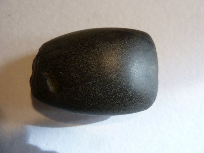 Neolítico Pedra/Sílex machado polido  (Sem preço de reserva)