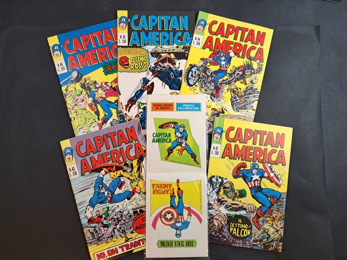 Captain America Nn. 42/46 - Io, Un Traditore!?! Con Adesivi e Altri - 5 Comic - Eerste druk - 1974/1975