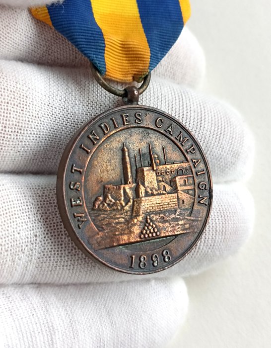 EUA - Marinha - Medalha - The United States West Indies Navy Service Medal Type II from 1913