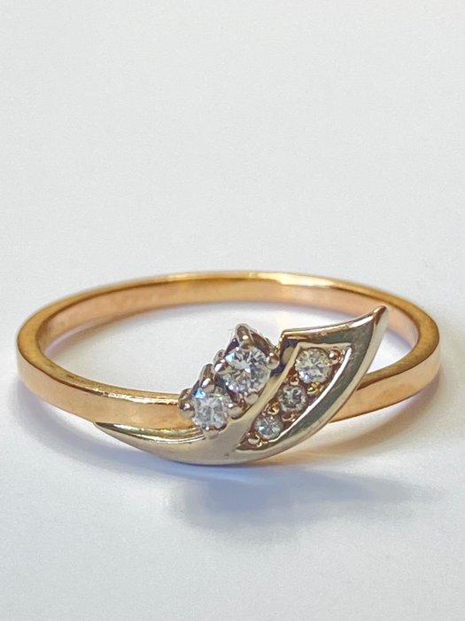 Utan reservationspris - Ring - 18 kt Gult guld -  0.11 tw. Diamant  (Natural) 
