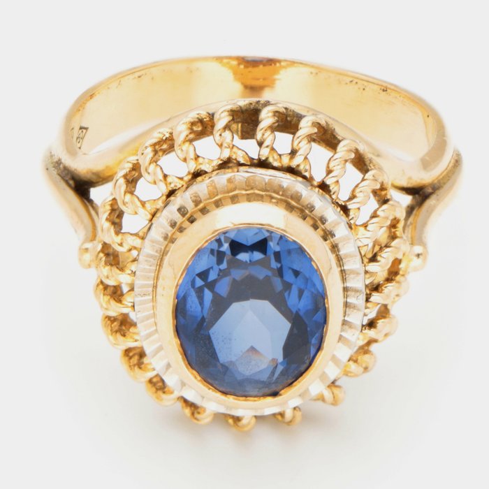 Gyűrű - 18 kt. Sárga arany Zafír 