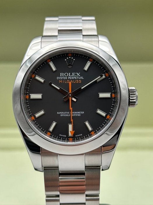 Rolex - Milgauss - 116400 - 男士 - 2010年