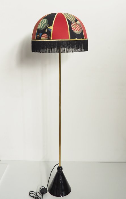 Floor Lamp/Fornasetti Fabric - Lampe - Messing, Textilien