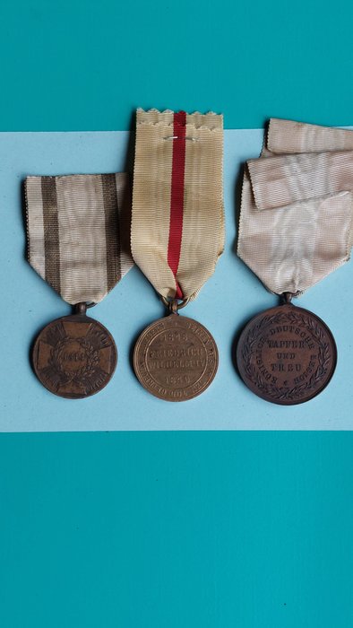 Preussen - Medalje - Hannover en Pruisen 3 medailles 1e helft 19e eeuw.