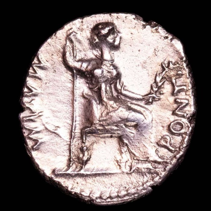 Imperio romano. Tiberio (14-37 e. c.). Denarius from Lugdunum mint. - PONTIF MAXIM (↺), female figure seated right on chair . Tribute Penny.
