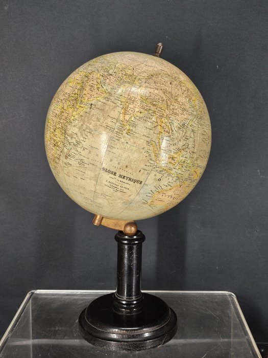 桌上地球儀 - E. Bertaux - Globe Metrique - 1901-1920 - 托馬斯·G