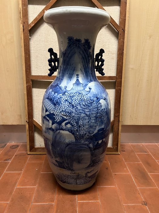 Vaso - Porcellana - Cina - Dinastia Qing (1644-1911)