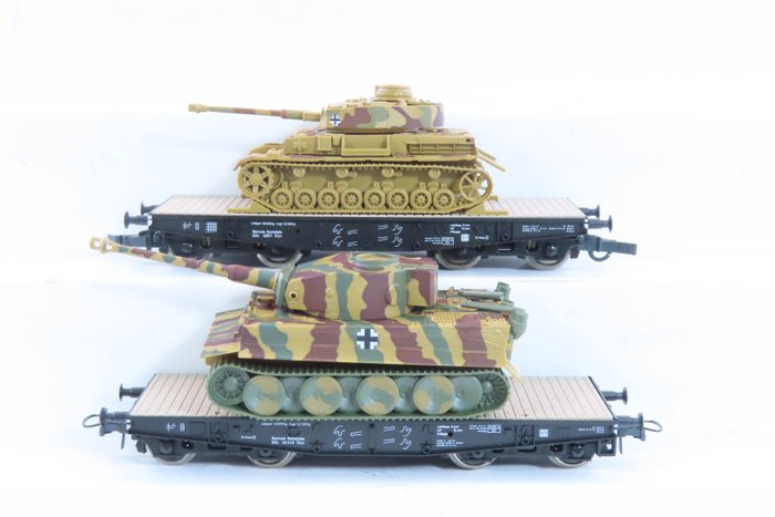 Roco, Minitanks H0 - 856/843 - Carrozza merci di modellini di treni (2) - 2x carri per carichi pesanti con carro armato Ssy 'Koln' Tiger e - DRG