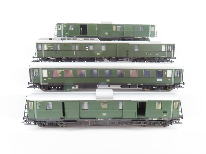 Fleischmann H0 - 5636K/5684K/6532K - Machetă tren transport călători (4) - Vagoane de tren expres cu 4 osii clasa I, inclusiv vagoane de bagaje/poștale - DB