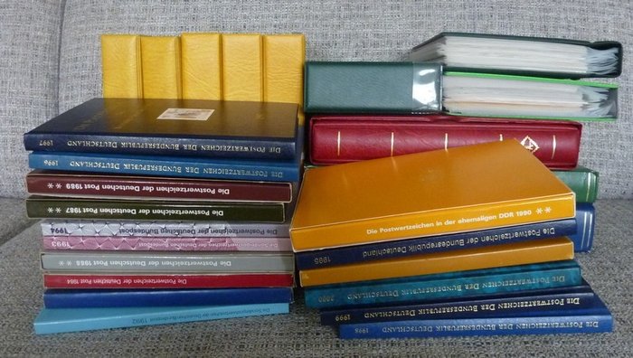 Tyskland, Forbundsrepublikken  - Variert parti i 11 album/lagerbøker + 16 årbøker