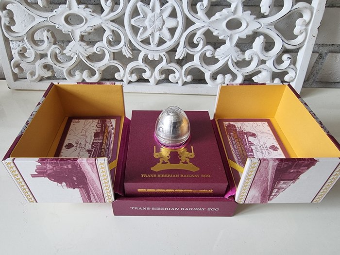 法贝热鸡蛋 - 喀麦隆 2016 年西伯利亚铁路蛋皇家法贝热蛋精制银币 - 银