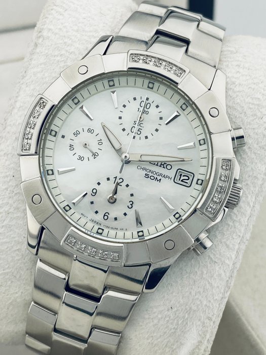 Seiko - Mother of pearl dial - Chronograph - Utan reservationspris - 7T92-0JF0 - Män - 2011-nutid