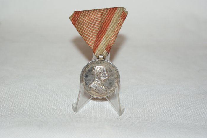 Austria - Service medallion - Tapferkeitsmedaille II. Klasse