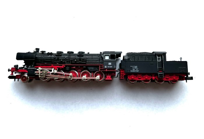 Fleischmann N - Damplokomotiv med tilhengervogn (1) - BR 50 med hyttetender - DB