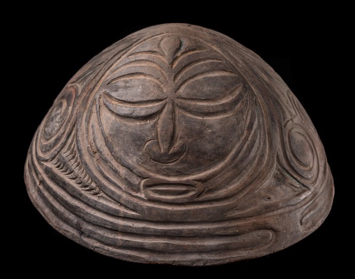 "KAMANA" sagoskål av terrakotta - Papua Nya Guinea  (Utan reservationspris)