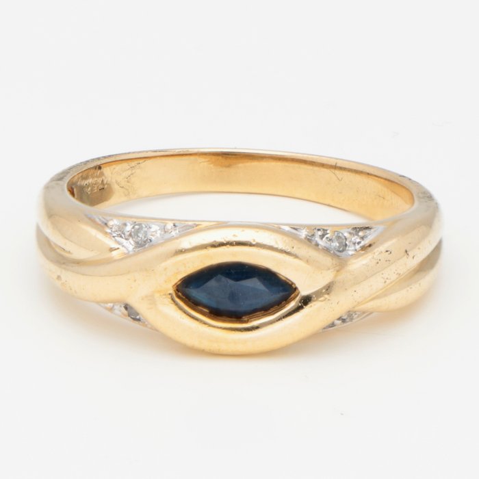 Δαχτυλίδι Κίτρινο χρυσό -  0.02 tw. Διαμάντι - Ζαφείρι 