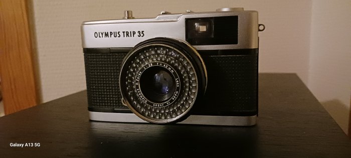 Olympus Trip 35 40mm 2,8 Analoginen kamera