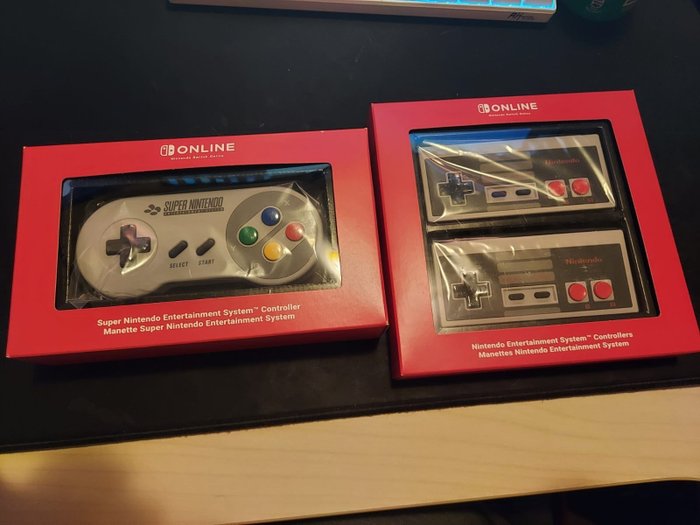 Nintendo - Controller Nes - Controller Snes - Nintendo Switch - Nes - Gra wideo - w oryginalnym zafoliowanym pudełku